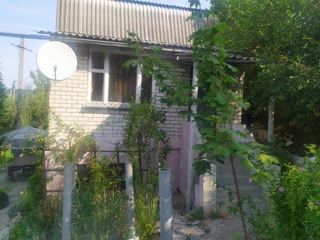 Дача в Високому біля ставка