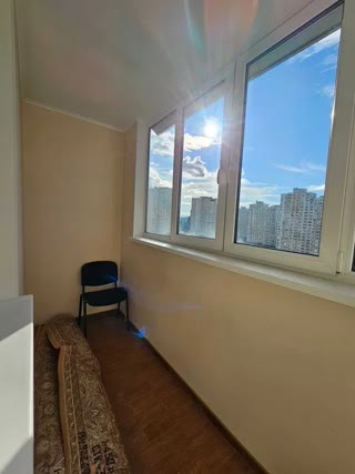 Продаж 3-кімнатної квартири на Позняках