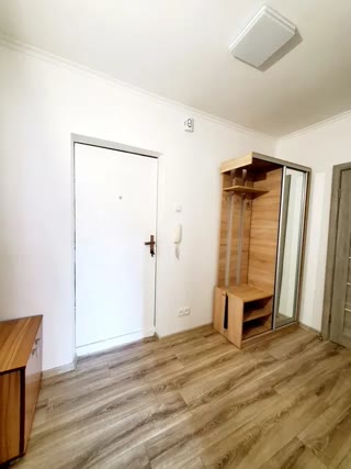 Продаж 1-кімнатної квартири з меблями, Позняки