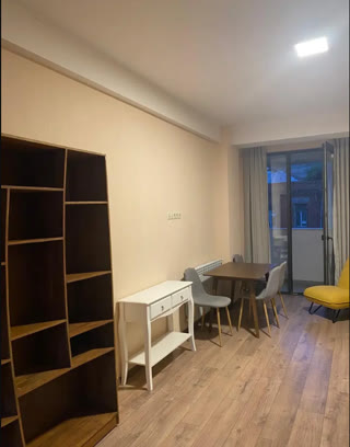 2-room apartment for rent in Vake