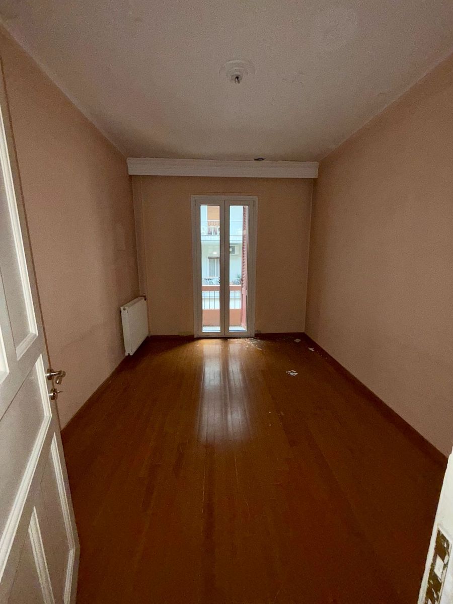 Квартира 90 м²