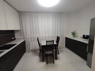 Продам 2к квартиру в центрі м. Наукова, Університет