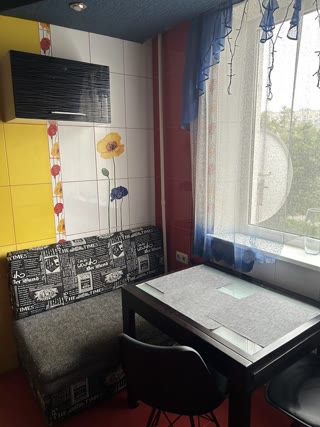 Продам 1к квартиру метро Індустріальна