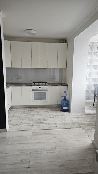 Продам  2к квартиру ЖК Драгоманова  Салтовка