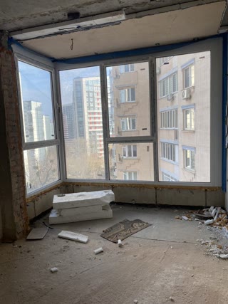 Продаж квартири 151 кв.м під ремонт Солом’янський р-н
