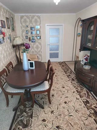 Продаж 3к квартири 63м² з гаражем по вул. Пирогівський Шлях, Корчувате