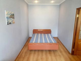 Продаж 2-кімнатної квартири біля метро Червоний Хутір та парку Партизанської Слави
