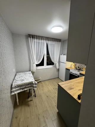 Продам 1 к кв вул. Холодногірська