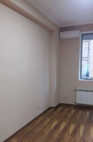 ქირავდება საოფისე ფართი საბურთალოზე