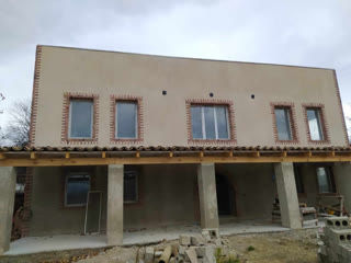 იყიდება სასტუმრო იყალთოში