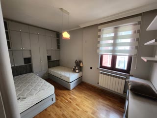 Spacious 5-Room Apartment for Rent on Tsereteli Street!