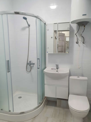 Компактна 1к квартира з ремонтом, метро Бориспільська, Вирлиця