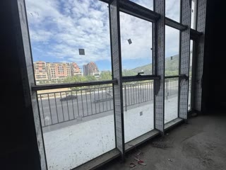 იყიდება უნივერსალური კომერციული ფართი ორთაჭალაში
