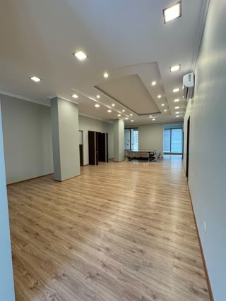 630 sq. m. Office for rent in Tbilisi