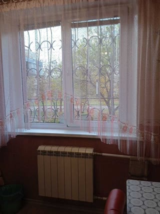 Продам 2 к.квартиру Рогань
