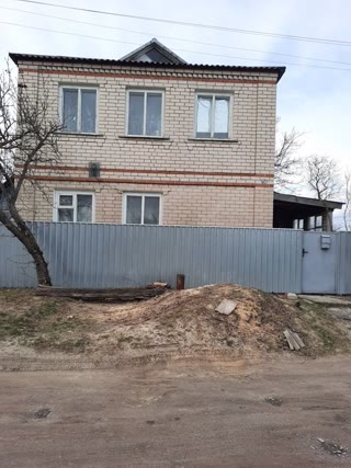 Продам двухэтажный дом