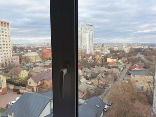 Продається 3-кімнатна квартира на Дорогожичах біля метро