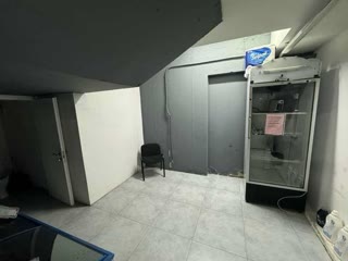 Commercial space for rent in Vake