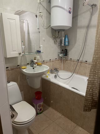 Продам 2х к.кв Центр