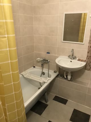 Продається 3к квартира Познякі
