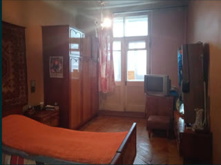 Продажа 2-К квартира в центрі міста за супер ціной! м. Наукова  вул. Космічна