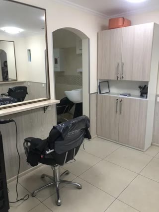 Здам в оренду місце перукаря, кабінет косметолога в салоні краси, ст. м. "Холодна Гора", Холодногірський район