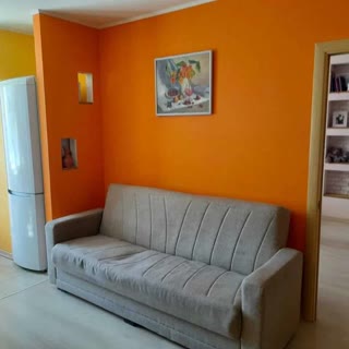 Продається євродвокімнатна квартира площею 49,5 м² у Дарницькому р-ні, вул. Вишняківська, ст. м. Харківська