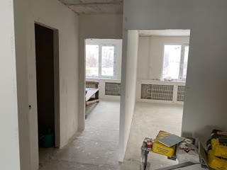 Продам трьохкімнатну квартиру