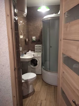 Sale of a 1-room apartment near the Republic Shopping Center