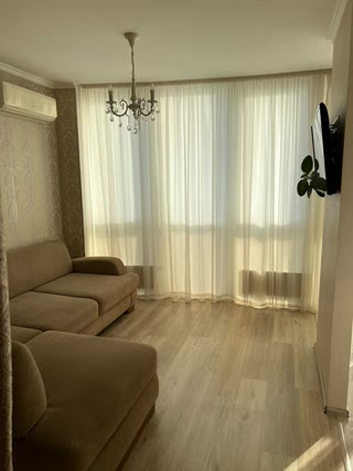 Продаж 2-кімнатної квартири на Русанівці в ЖК Київська Венеція