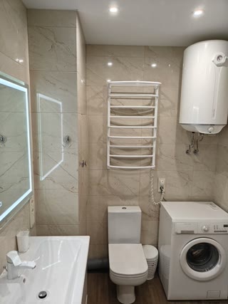 Продам 2-х кімнатну квартиру в центрі, Наукова