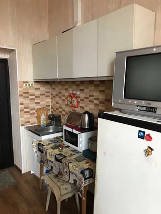 Продам 1 комн гостинку м.Малышева, пр Героїв Харкова
