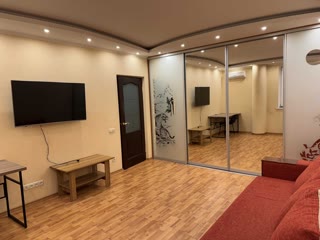 Продам 1-комнатную квартиру в Харькове, ул. Сухумская, 24