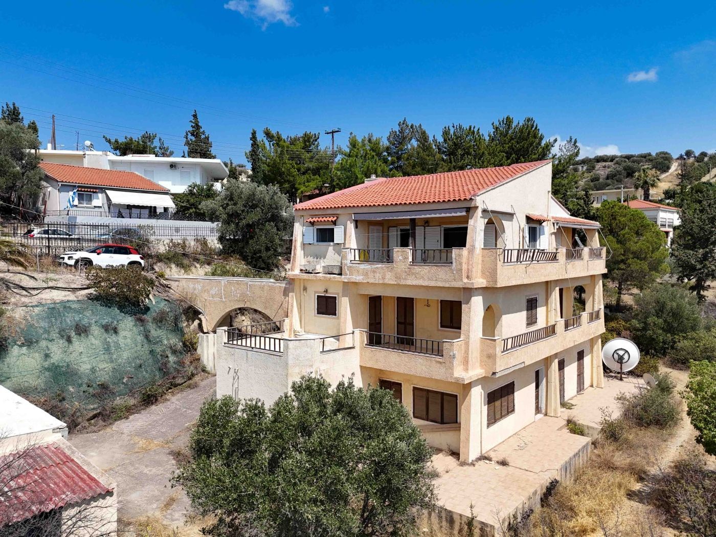 Κτίριο 322 τ.μ.