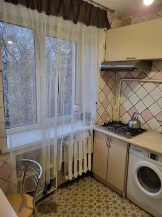 Продам 3к квартиру в Пятихатках