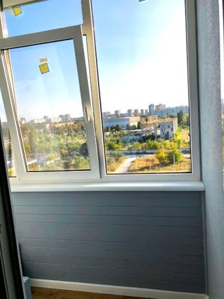 1 кв у метро Дворець Спорту(жк Пролісок)