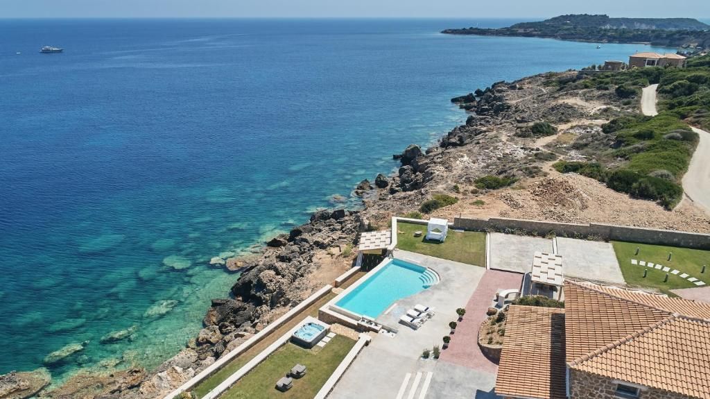 Μονοκατοικία 270 τ.μ.
