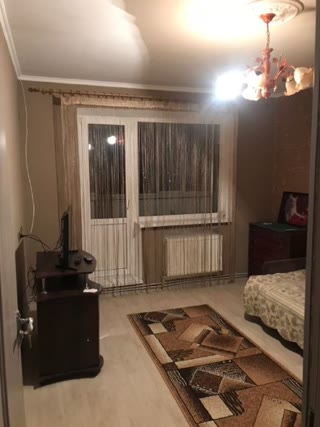 Продам 3х кімнатну квартиру в Балаклії з хорошим ремонтом