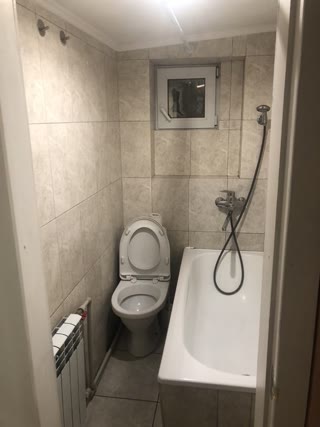 Київ, Лобановського, Доватора, Ширма