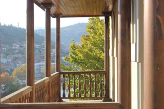 Detached building for sale in Avlabari
