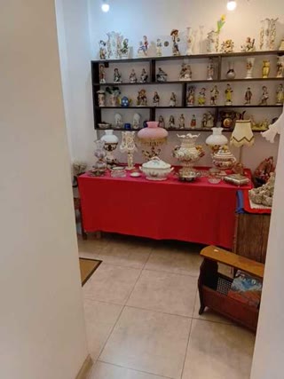 Universal commercial space for rent in Vake