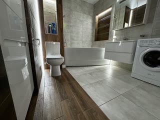 Продаж 2кім+ студія з ремонтом 77кв.м., ЖК Львівський Квартал, Центр
