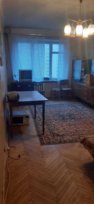 Продаж просторої 3-кімнатної квартири на Солом’янці