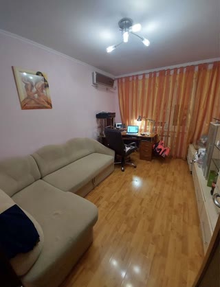 Продаж 1к квартири, Воскресенка, вул.Райдужна, терміново!