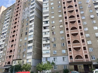 Продаж 2-х кімнатної квартири у Деснянському районі