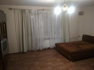 Продам 1 комнатную квартиру Люботин (Майский)