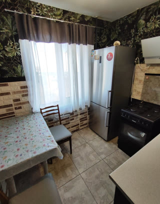 Продається 3 кім.квартира 60м2 метро Лісова