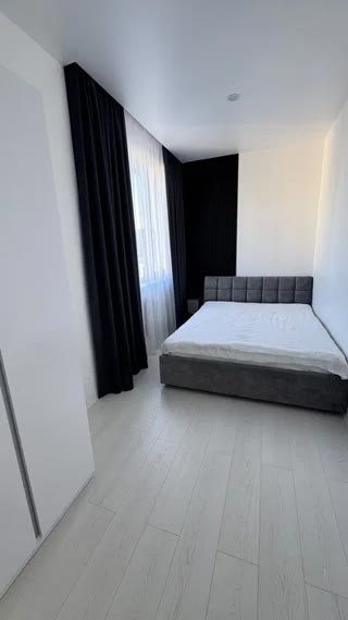 Продаж 3-кімнатної квартири Центр Київа в ЖК Delmar біля метро Звіринецька