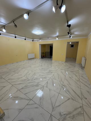 Commercial space for rent in Varketili