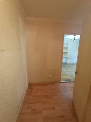 Продаж 1-кімнатна квартира на Дарницької площі біля метро Дарниця